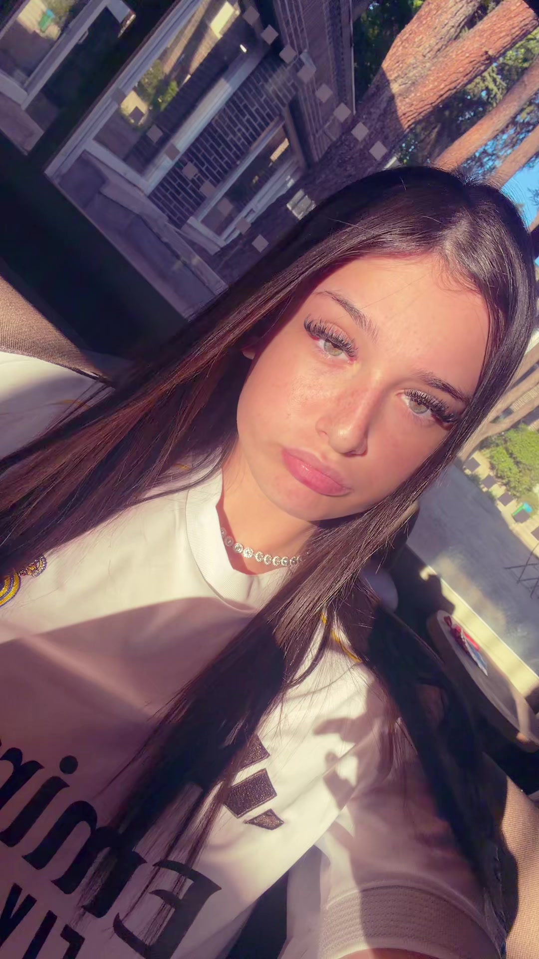 @elisaAAAA