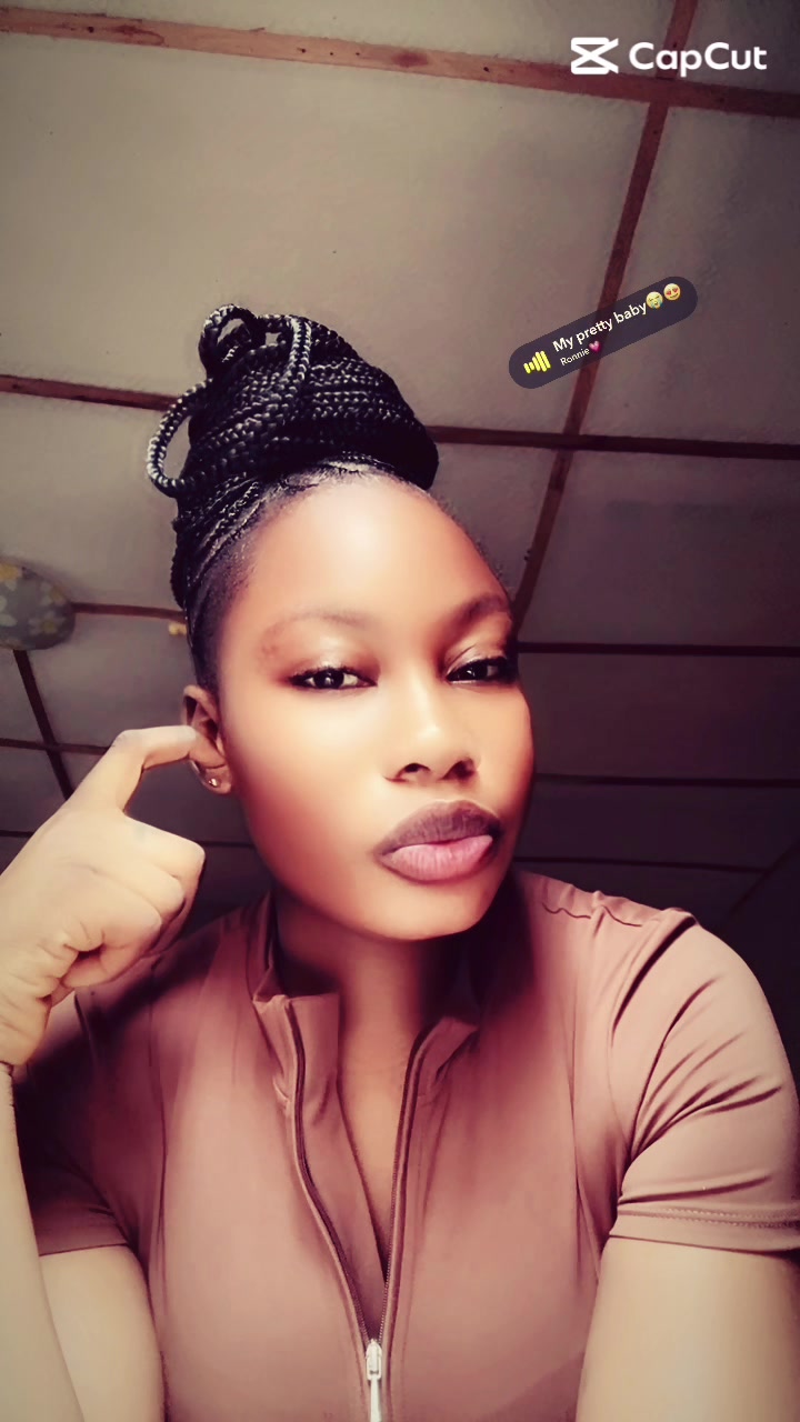 @Pelumi🫥💄👄