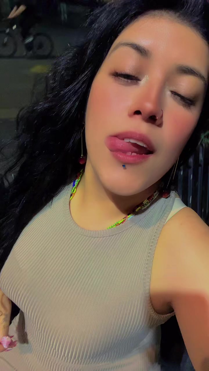 @cherryonishango