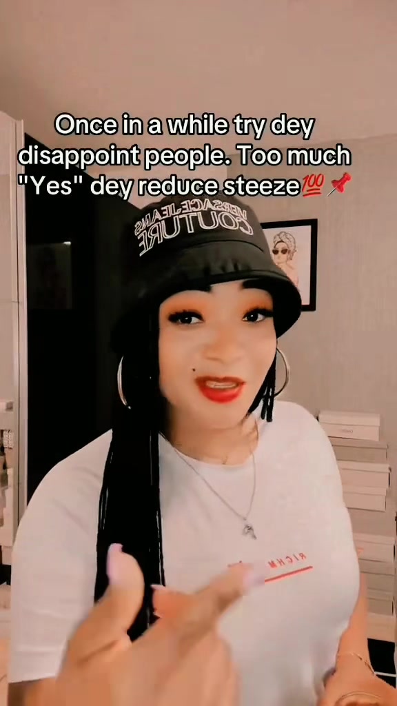 @𝒪𝒻𝒻𝒾𝒸𝒾𝒶𝓁_𝒪𝓃𝓎𝒾𝓃♊️