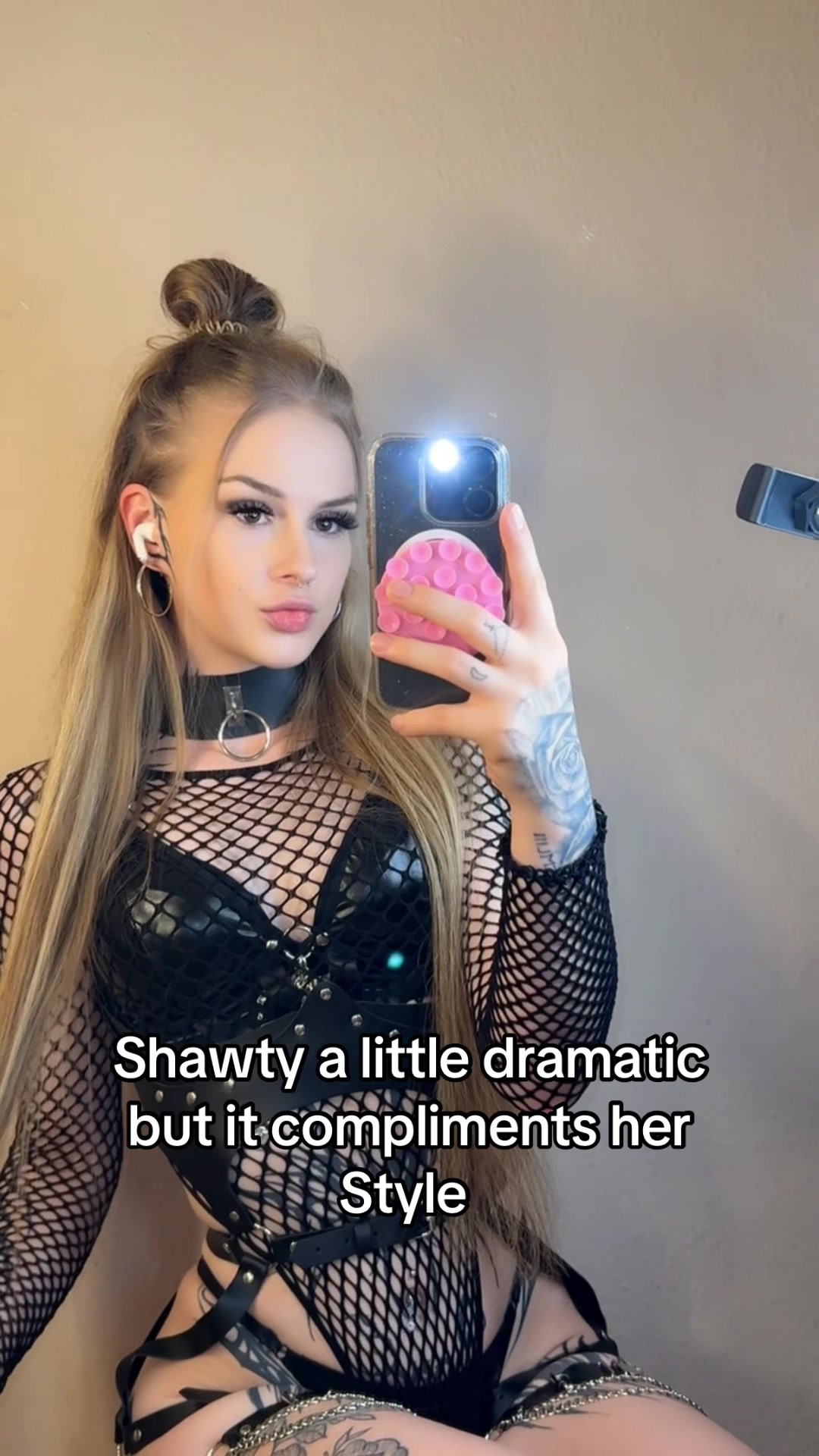 @Yasmin🖤🦇