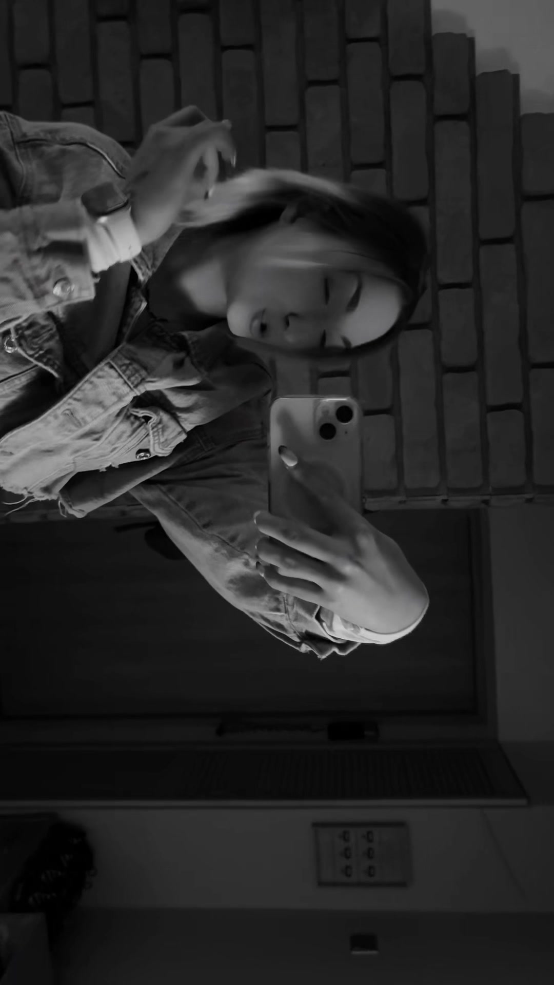 @Nikaa_