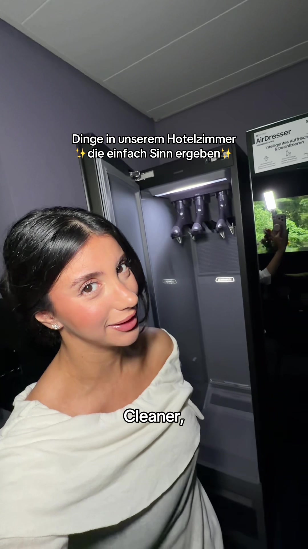 @Ella