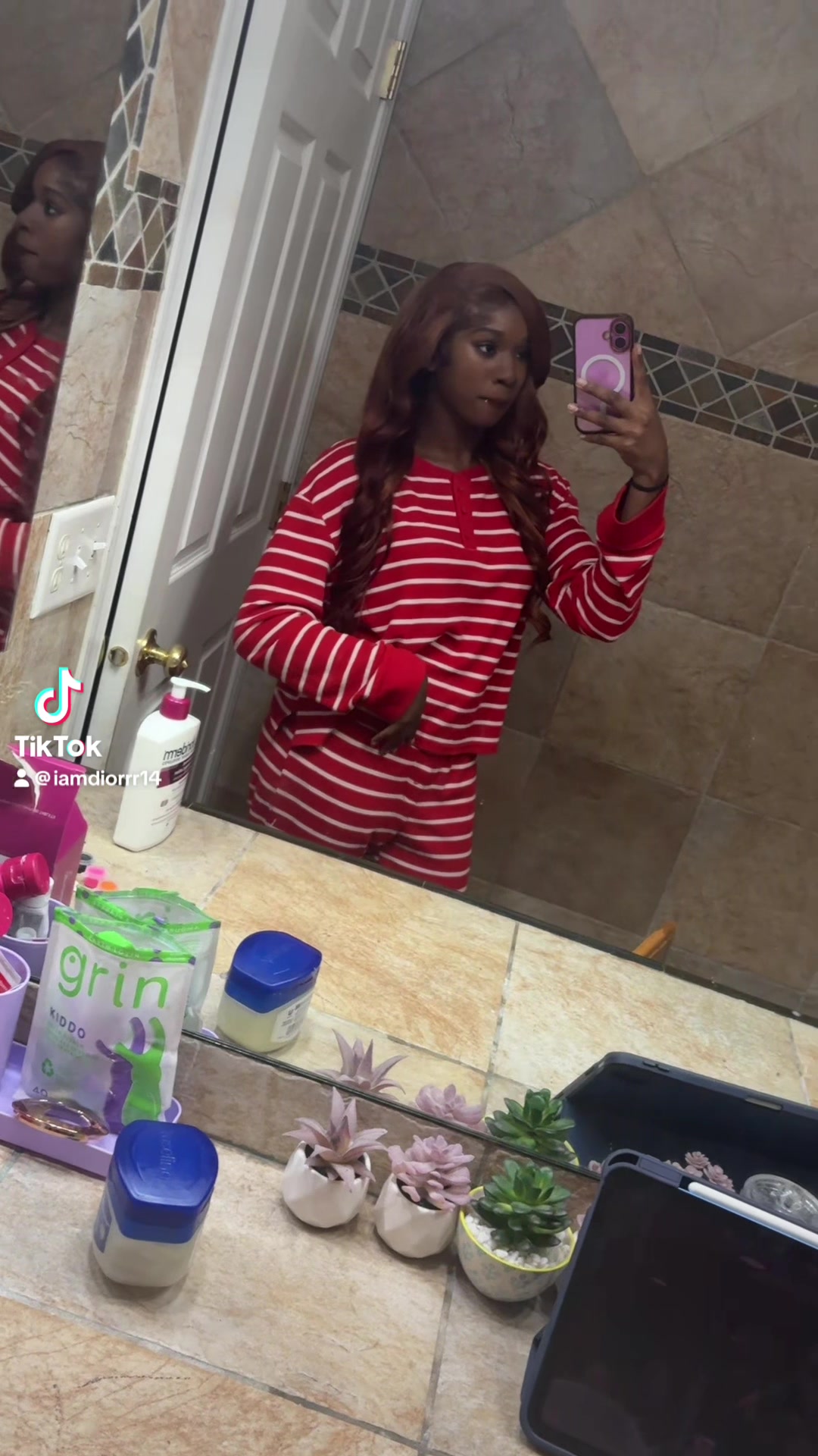 @outofitall21