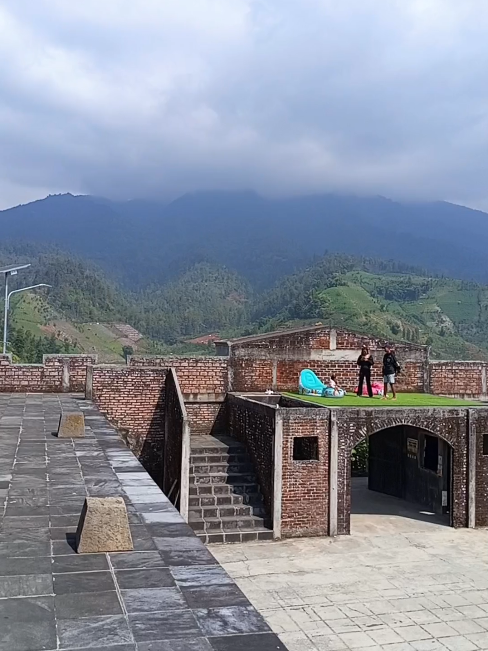 @jaka swara