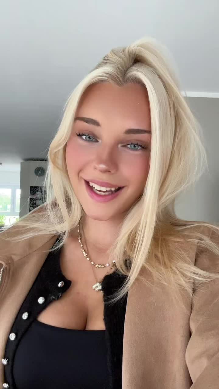 @Elli ⭐️
