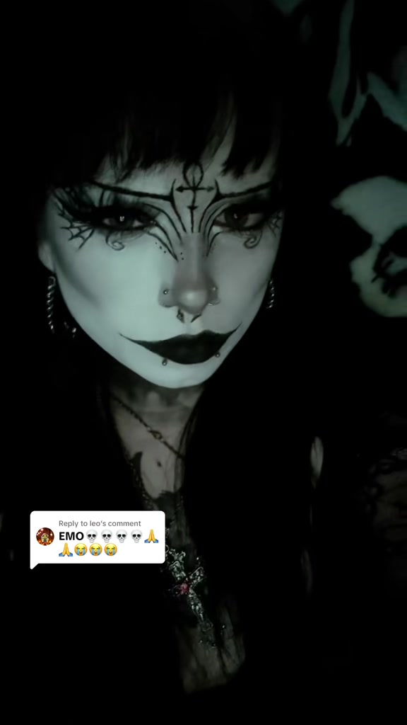 @𝔗𝔯𝔦𝔫𝔦𝔱𝔶 &real;𝔞𝔦𝔫𝔢