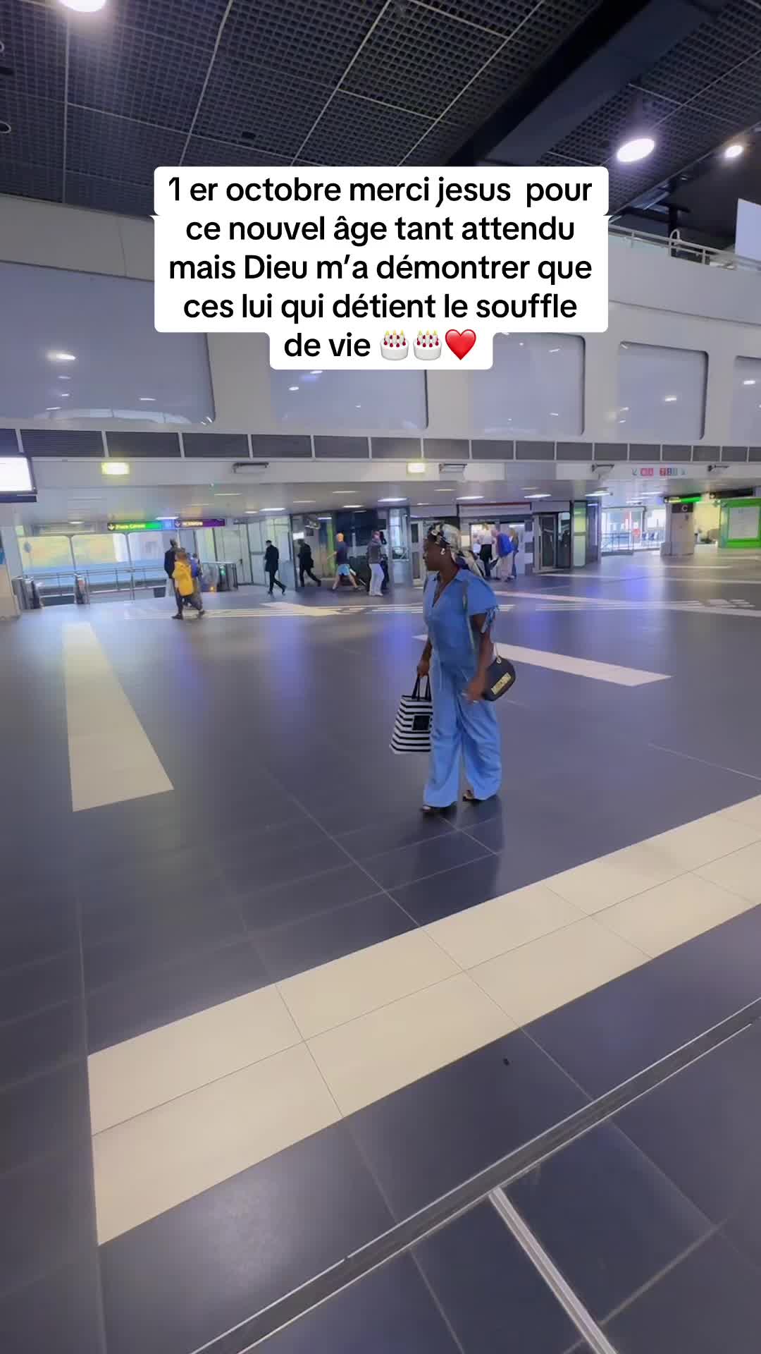 @NATUROPATHE ZOÉ