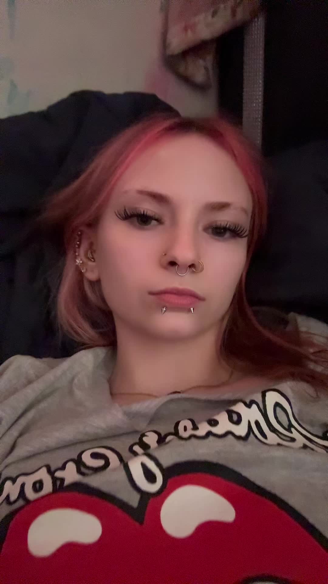 @is.it.zoey?.
