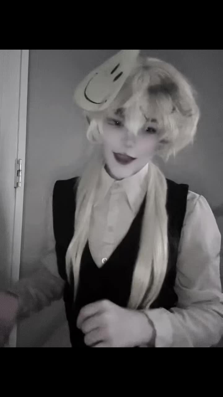 @𑣲 ⋮  𝖲𝖾th 's ⸝⸝ 𝖫𝗈𝗁en ⟢