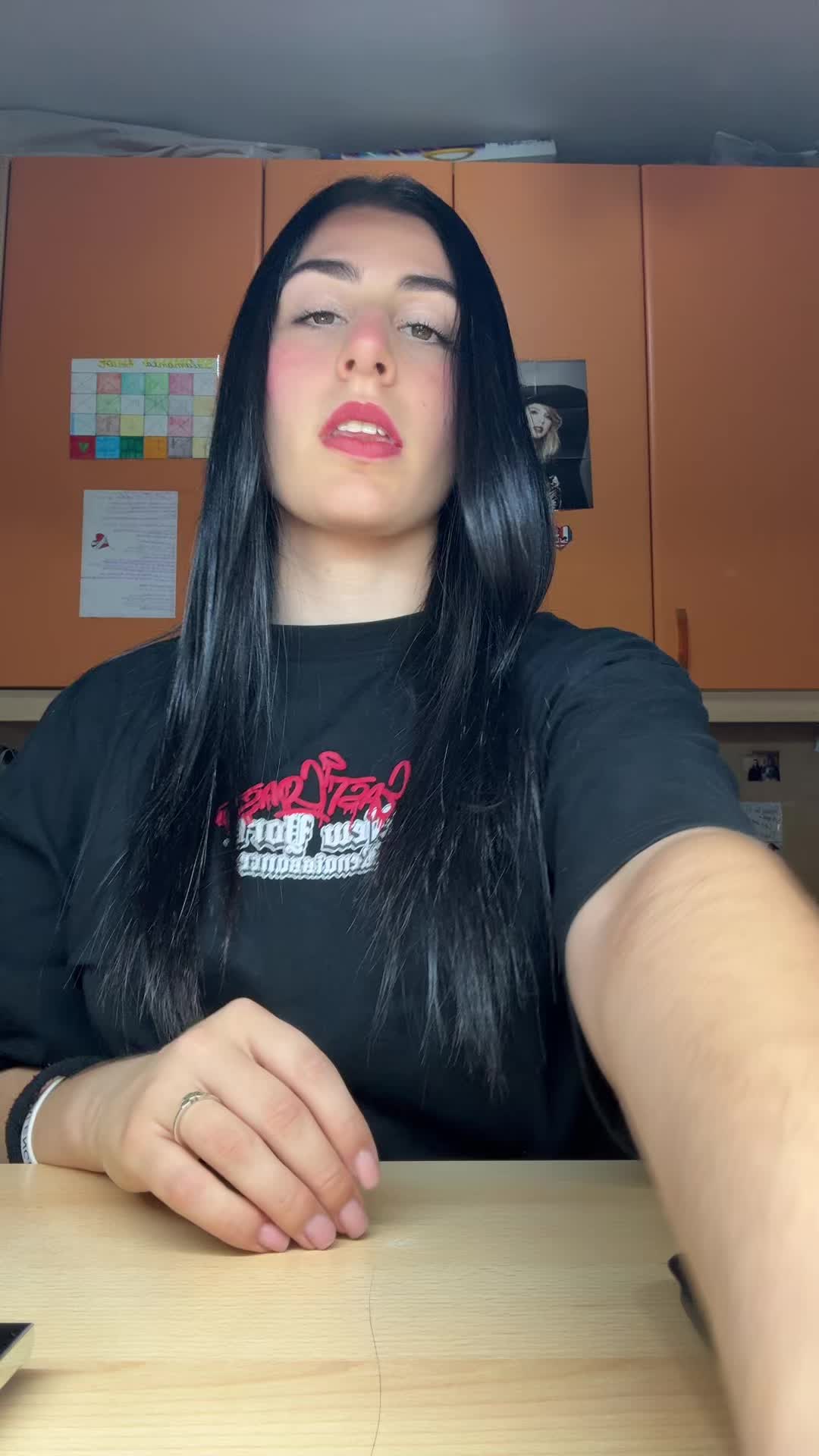 @gì😼