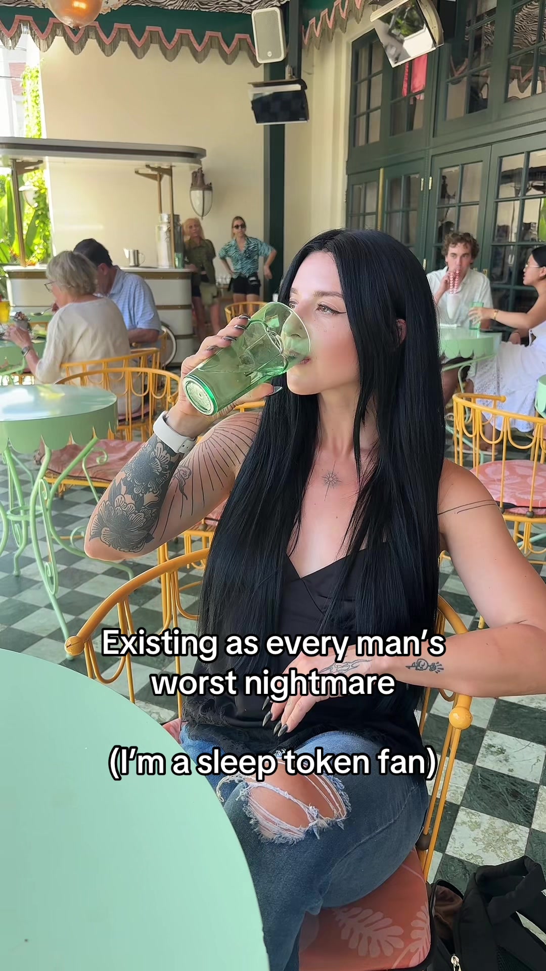@pineappleprincess_37