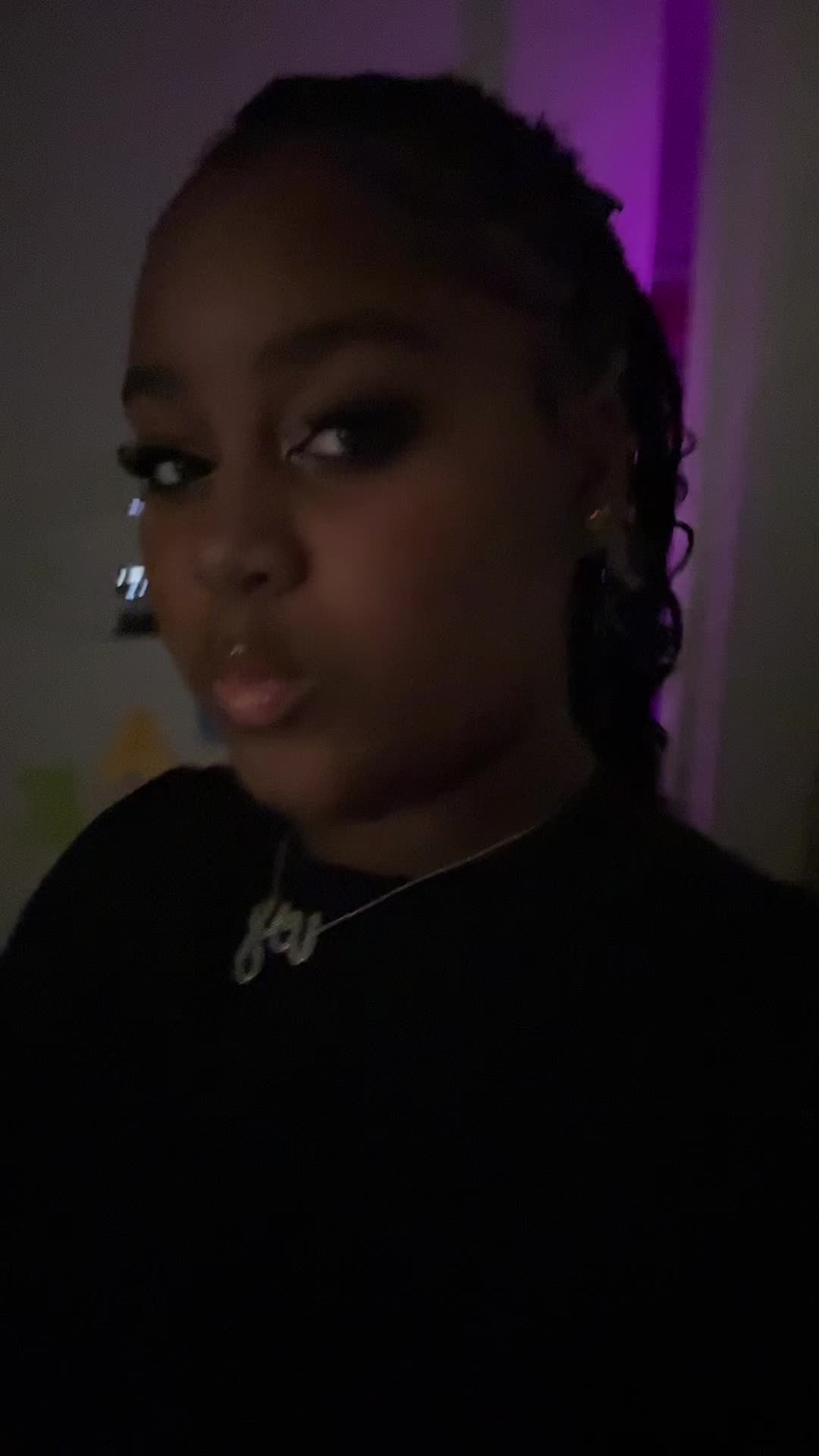 @🧟♀️