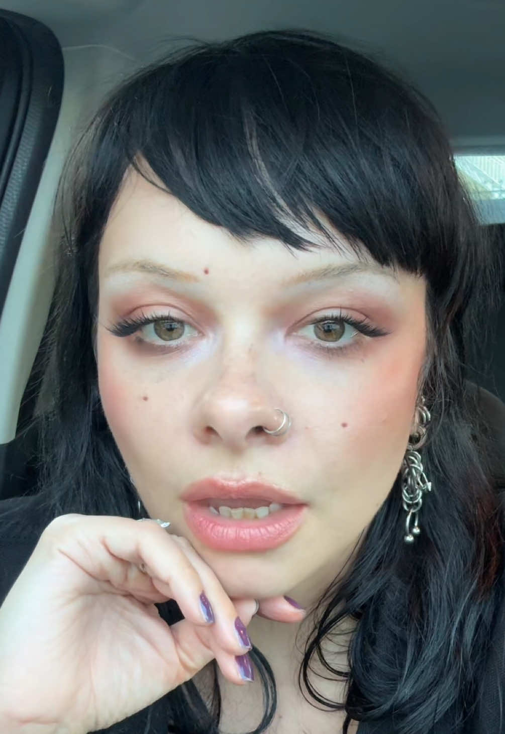 @Isabella 🪞🗝️