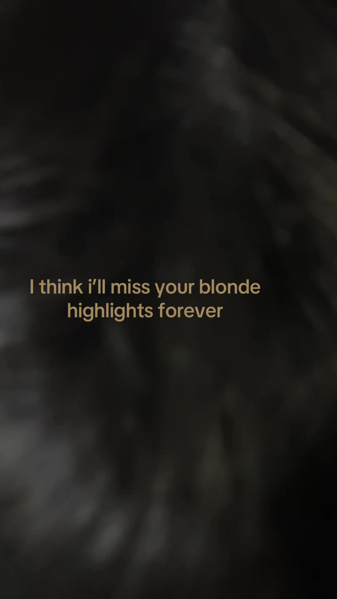 @𖣂