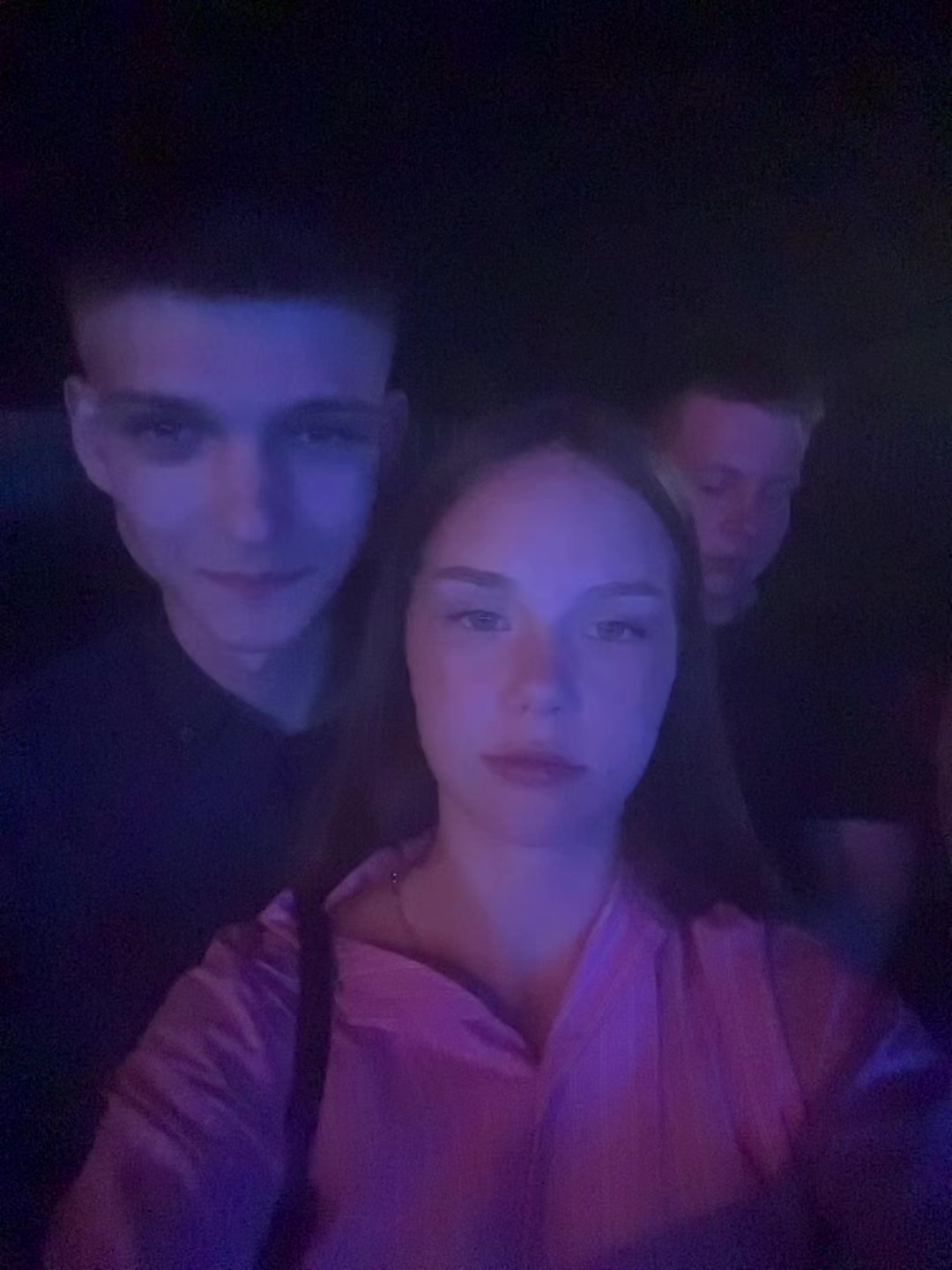 @полина
