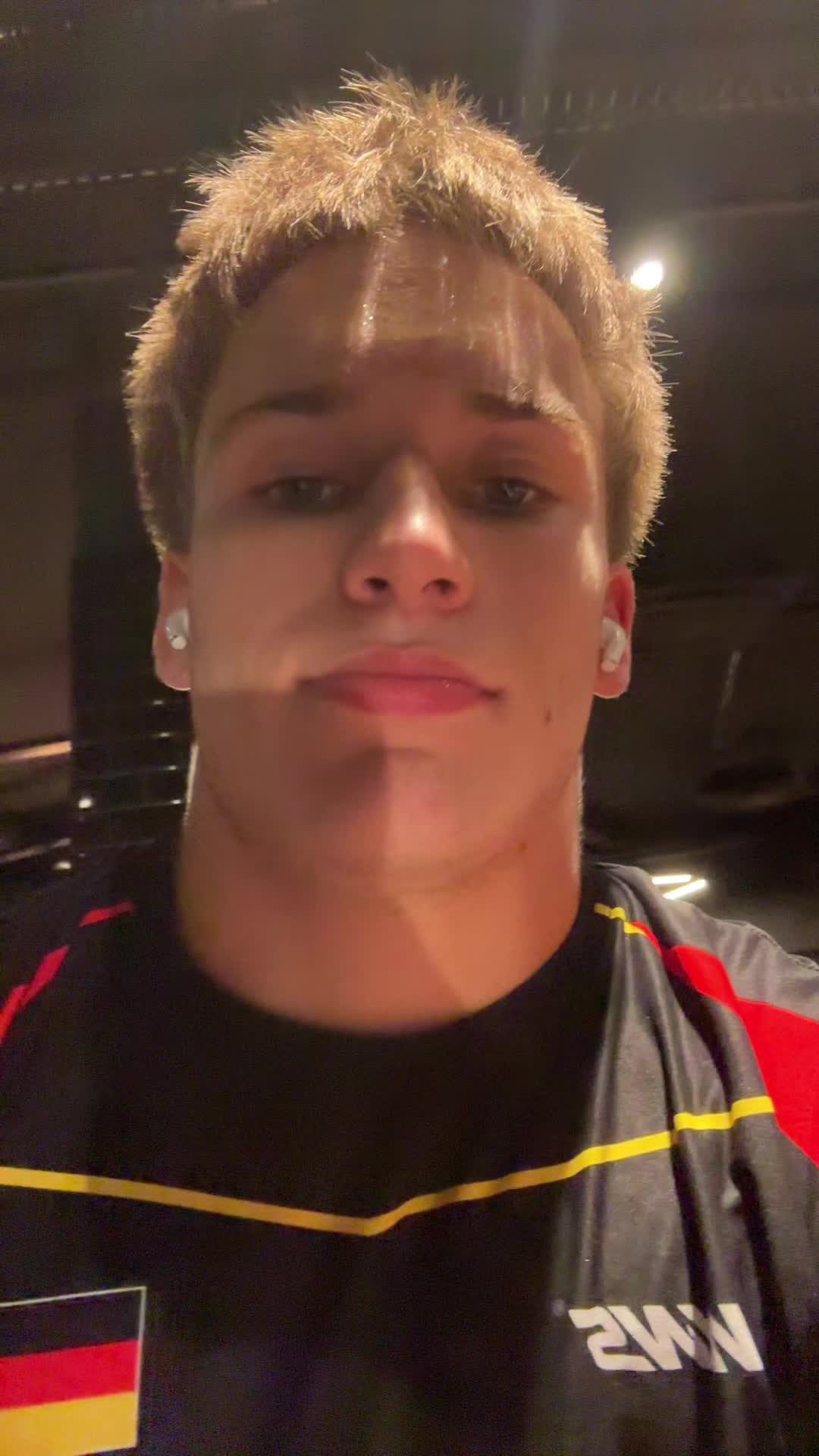 @Victor_m1lo