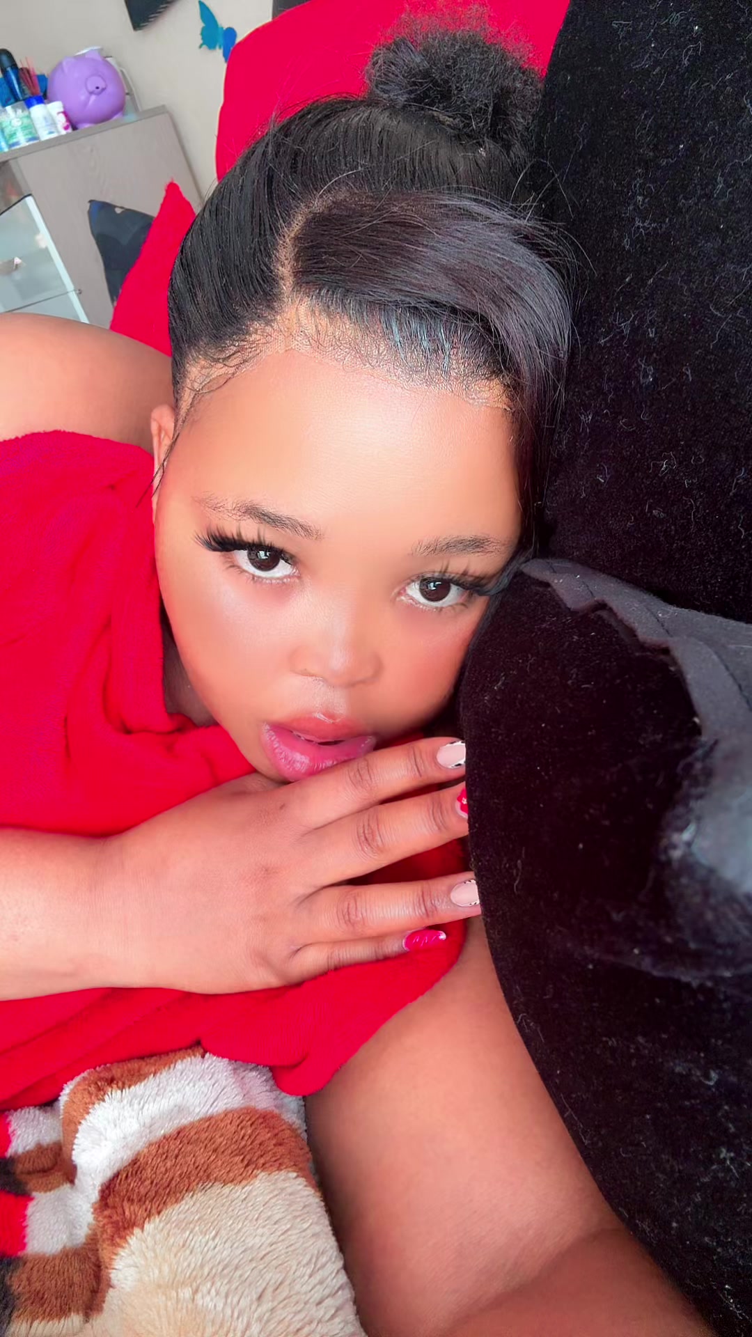 @Curvilicious 🥰F