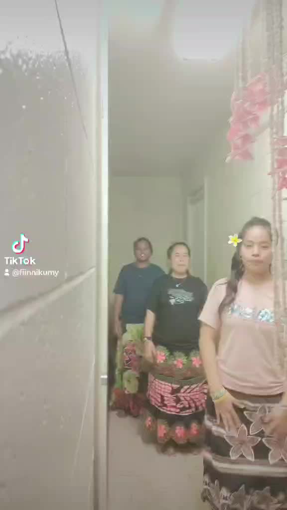 @Mimi Nien Epinas
