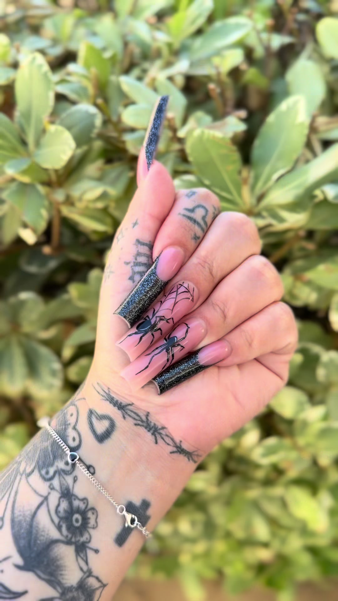 @iamxvee
