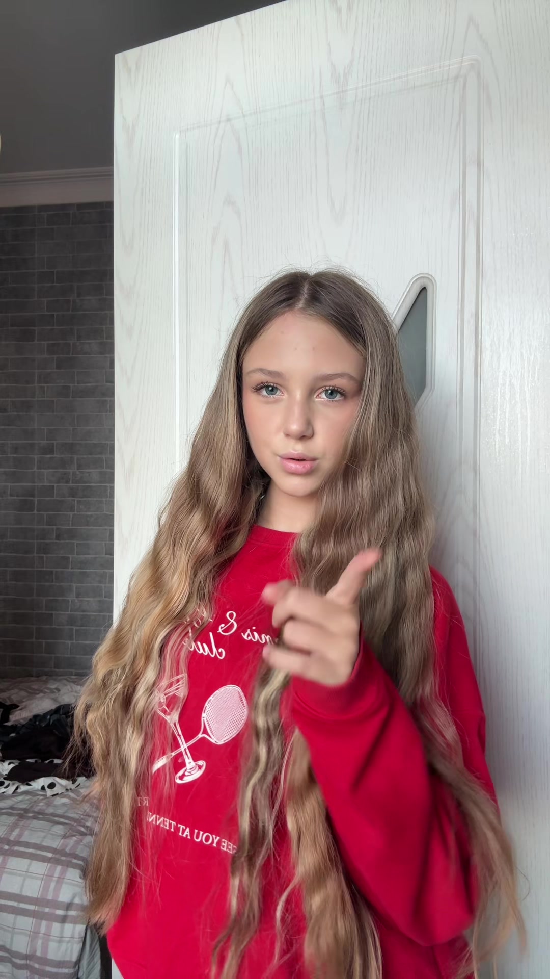 @вишенка🤙🏻
