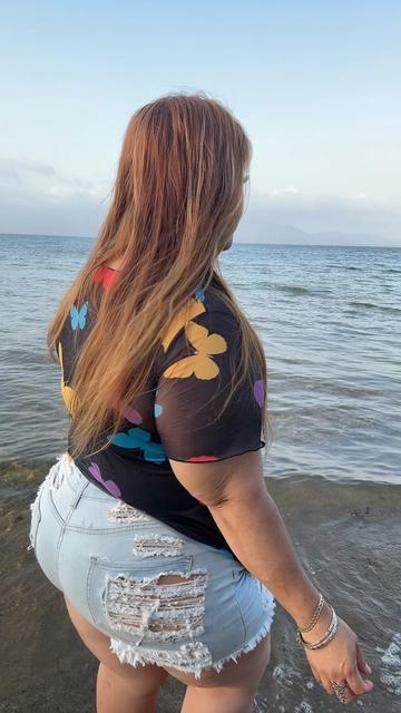 @⛱️LYLY🇸🇻🦈🔥