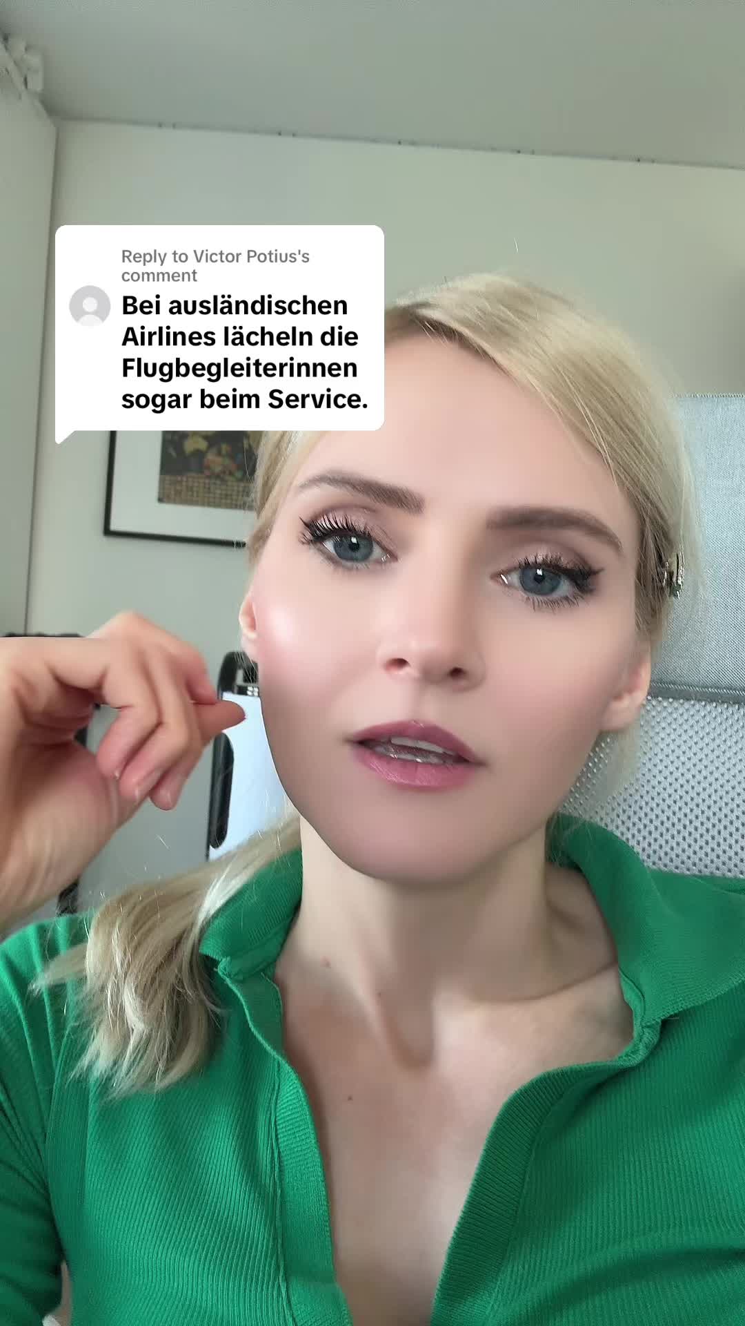 @Angi ✈️ Flugbegleiterin