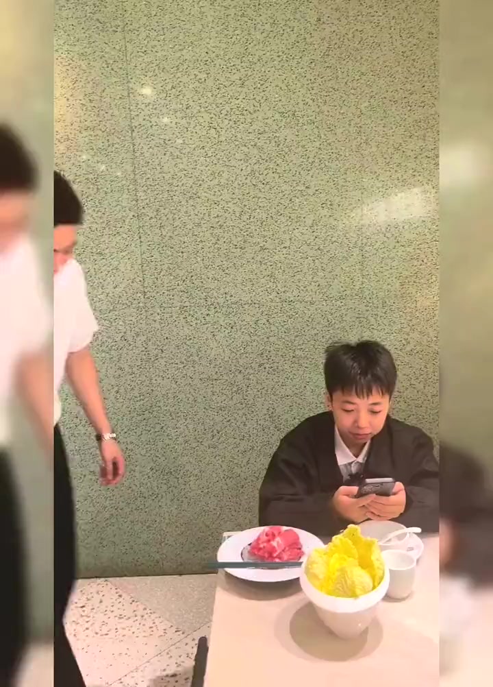 @晃晃悠悠