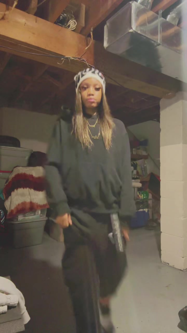 @avaiya