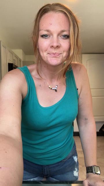 @Juicyredhead22