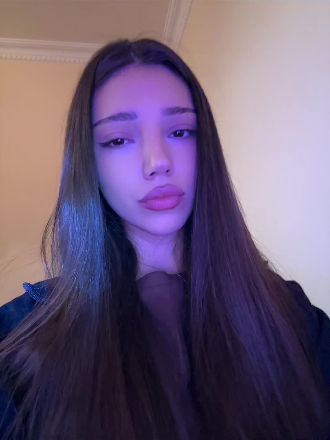 @Мариана