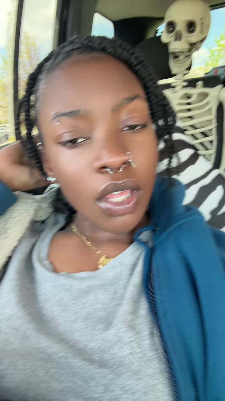 @Sexynini 🪳