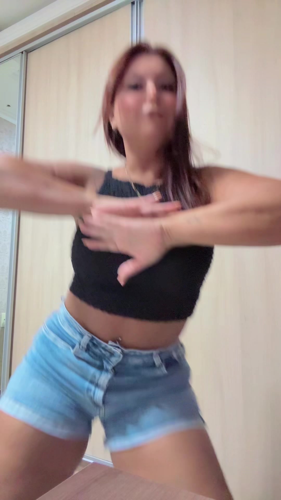 @Suzana Tata