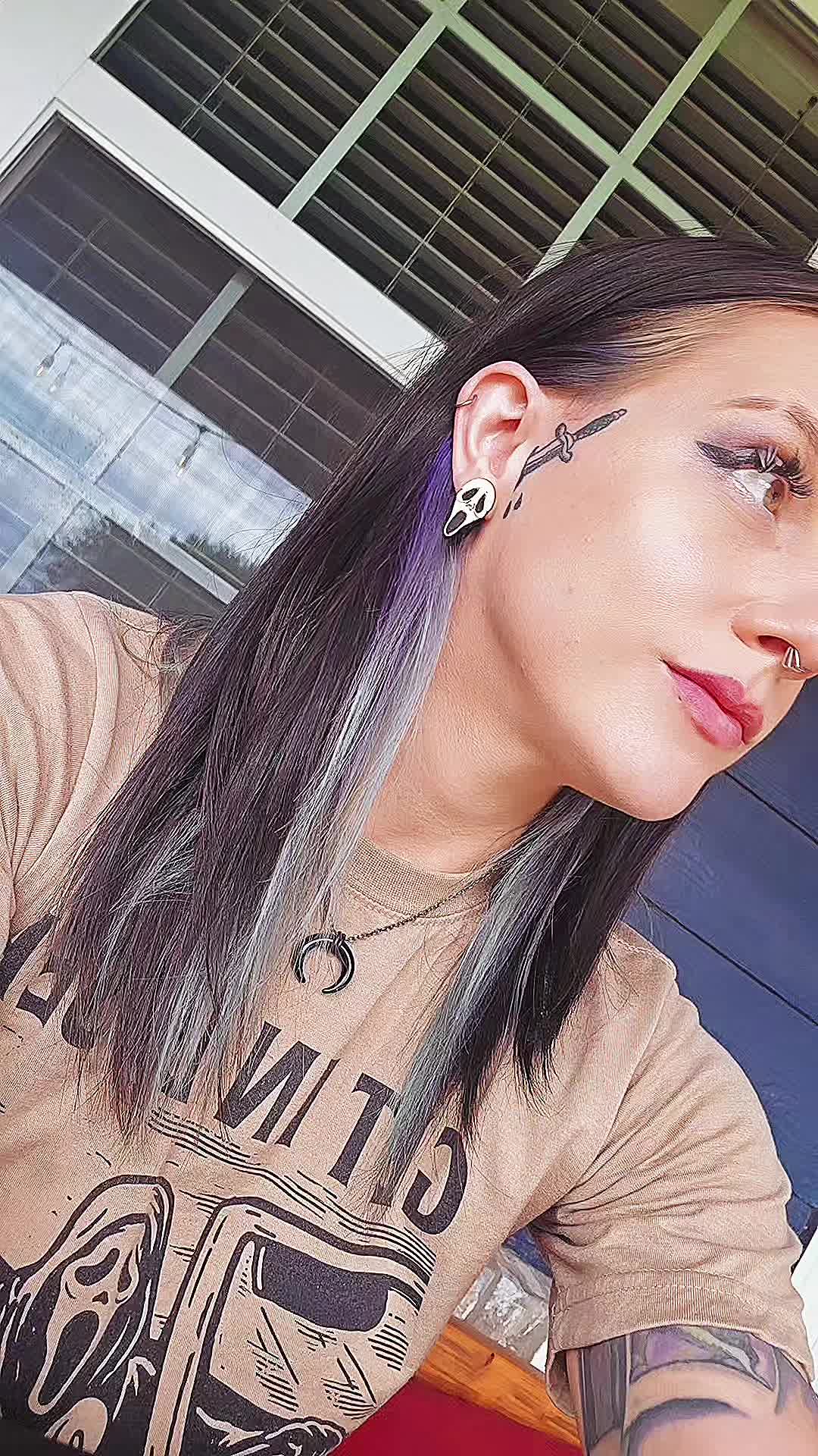 @𝕷.𝕶𝖓𝖎𝖌𝖍𝖙 ☕️📚🤘