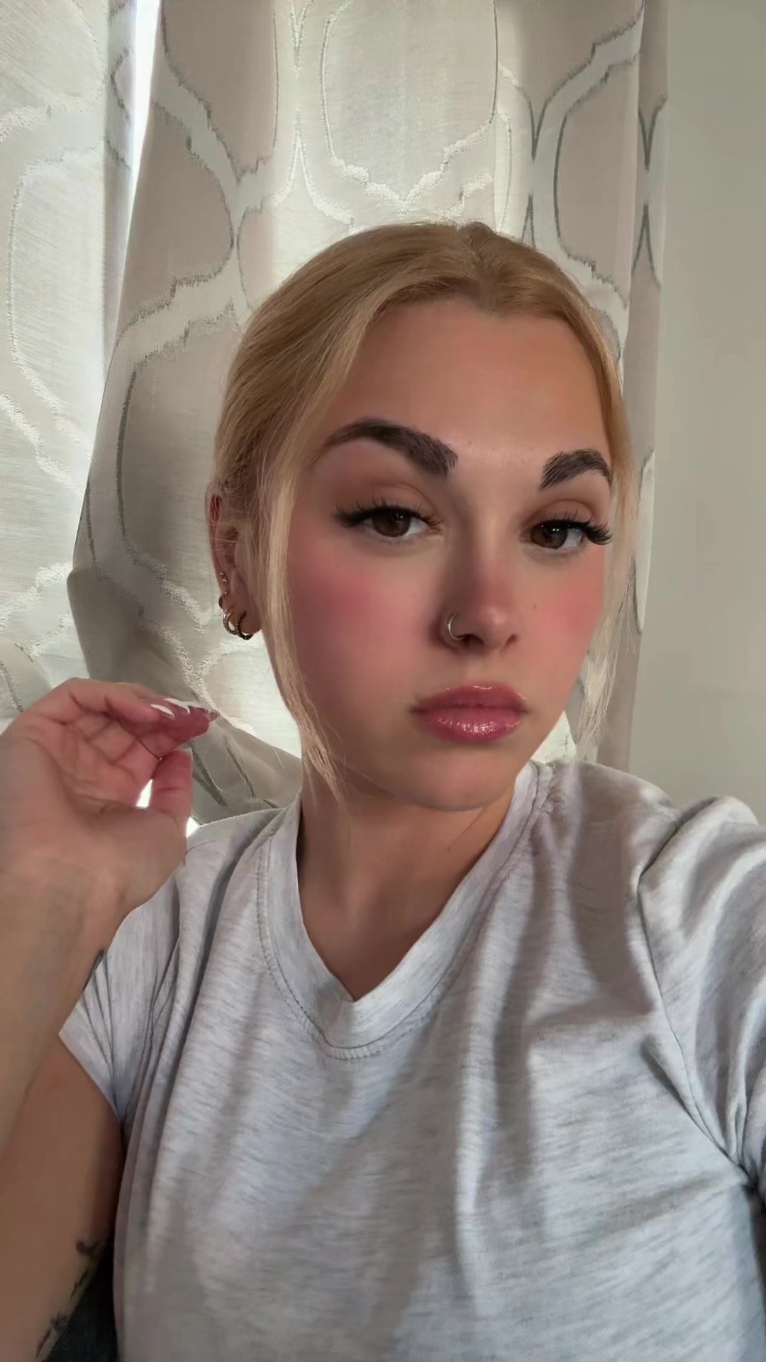 @arianamakris