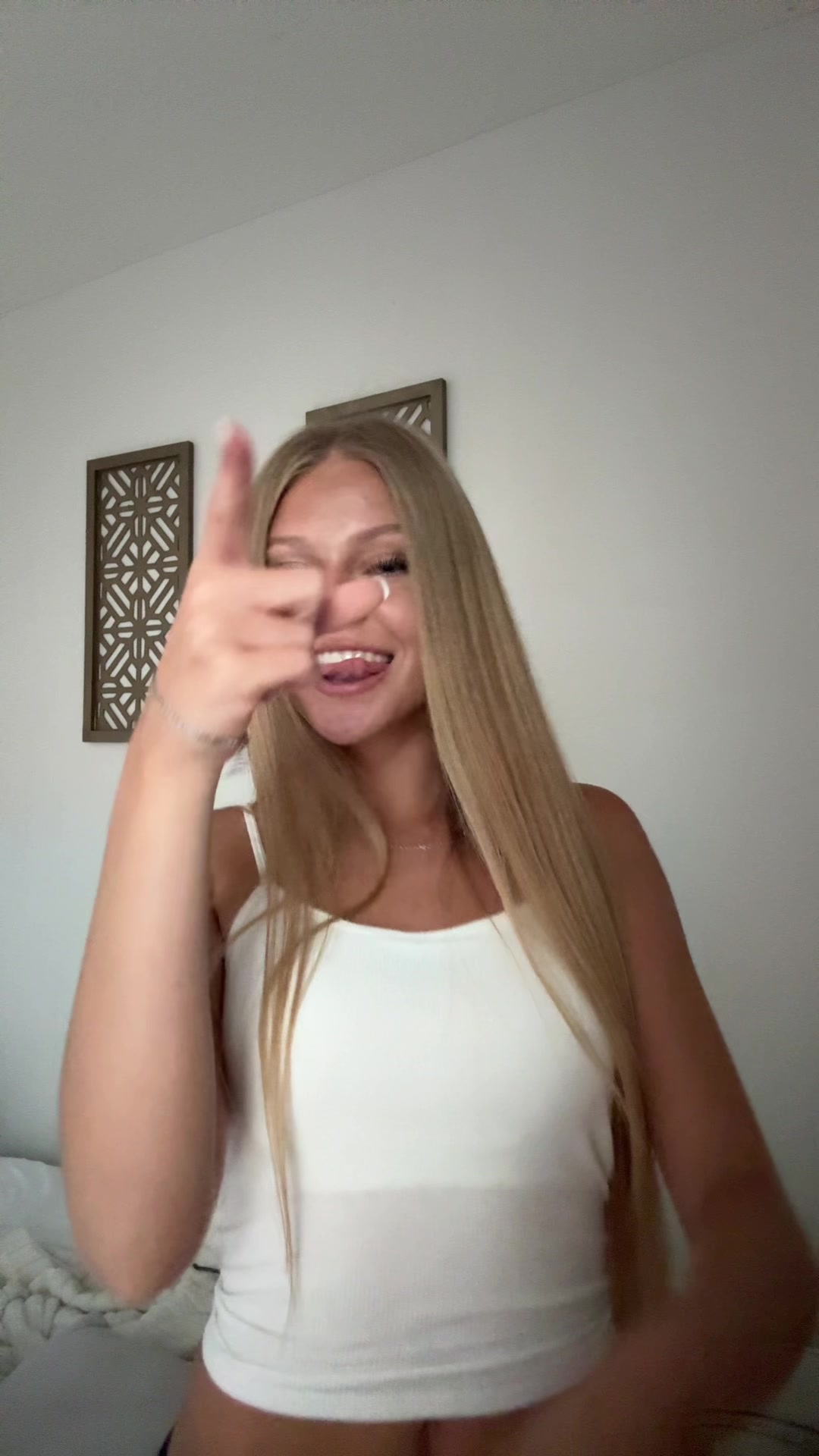 @wiktoriasawickaa