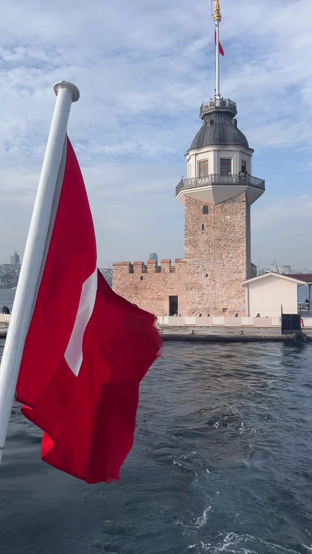 @K&uuml;bra