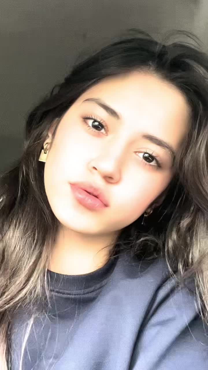 @aripdjanova?