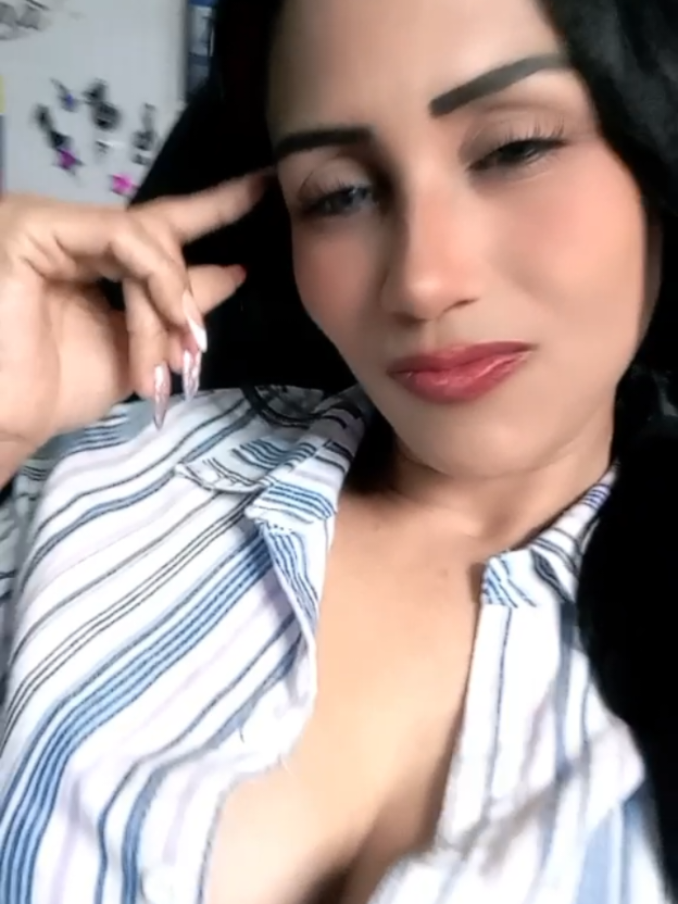 @La Jefa Ana 👑🐼🫅❤️🐺🦅💚