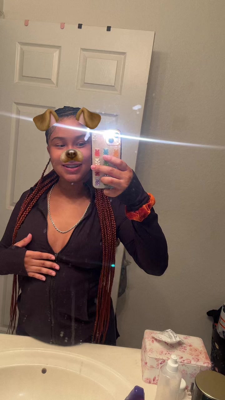 @🐝