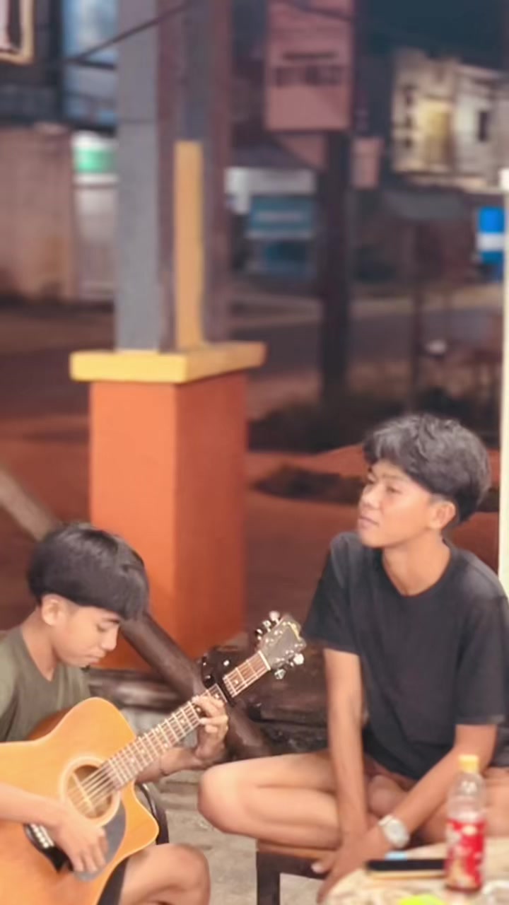 @_4dyzhl 