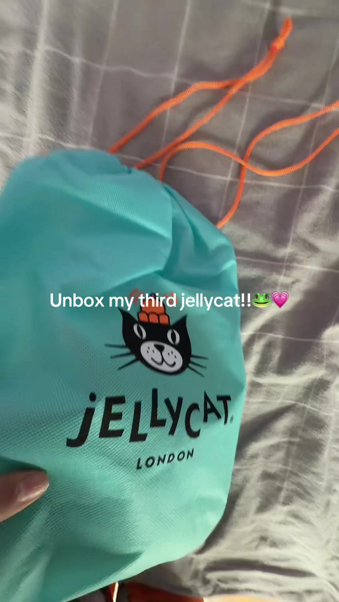 @𝐓𝐦𝐛𝐥𝐱𝐥𝐢𝐲𝐚!!💭