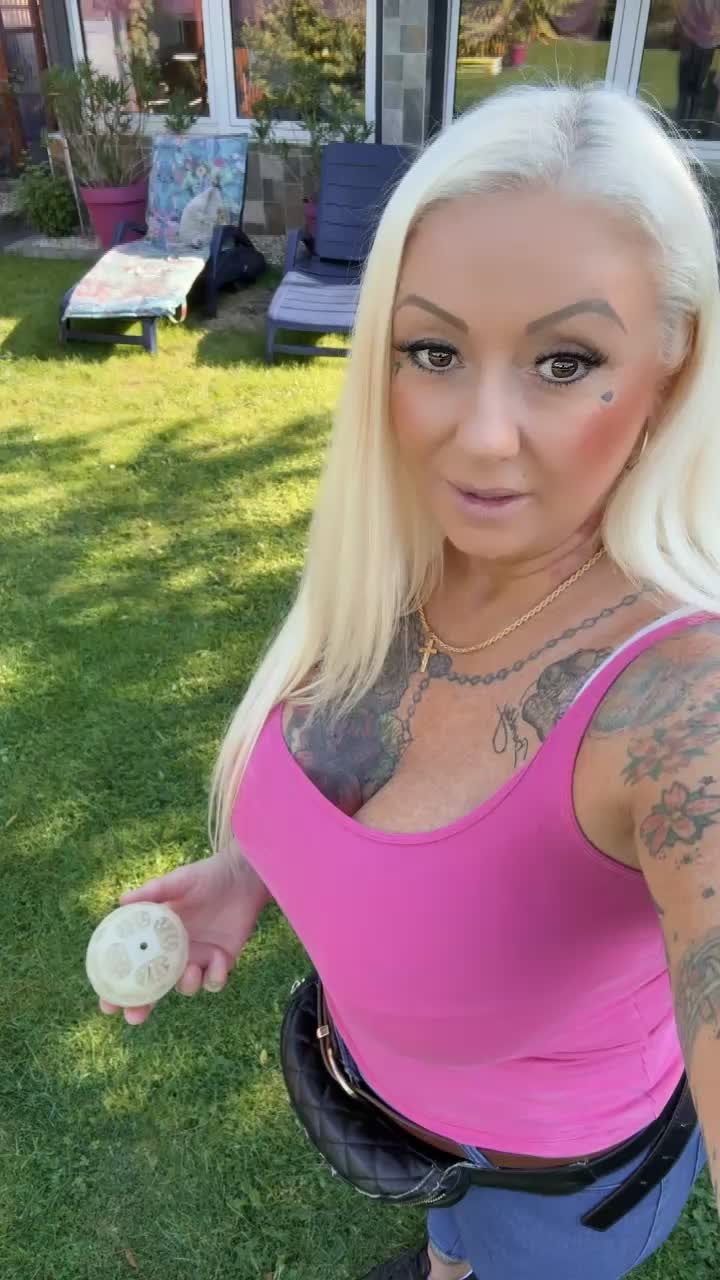 @Melli_777_