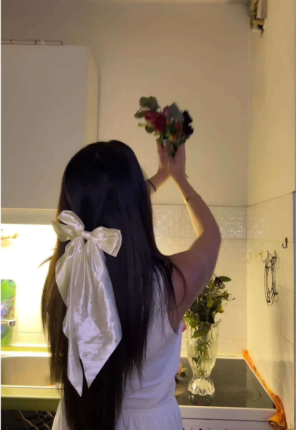 @𝐄