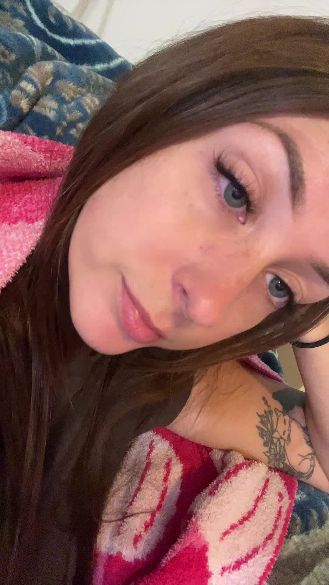 @Ash ✨