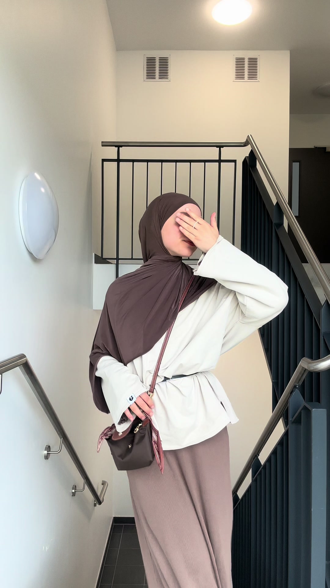 @Ayiseven
