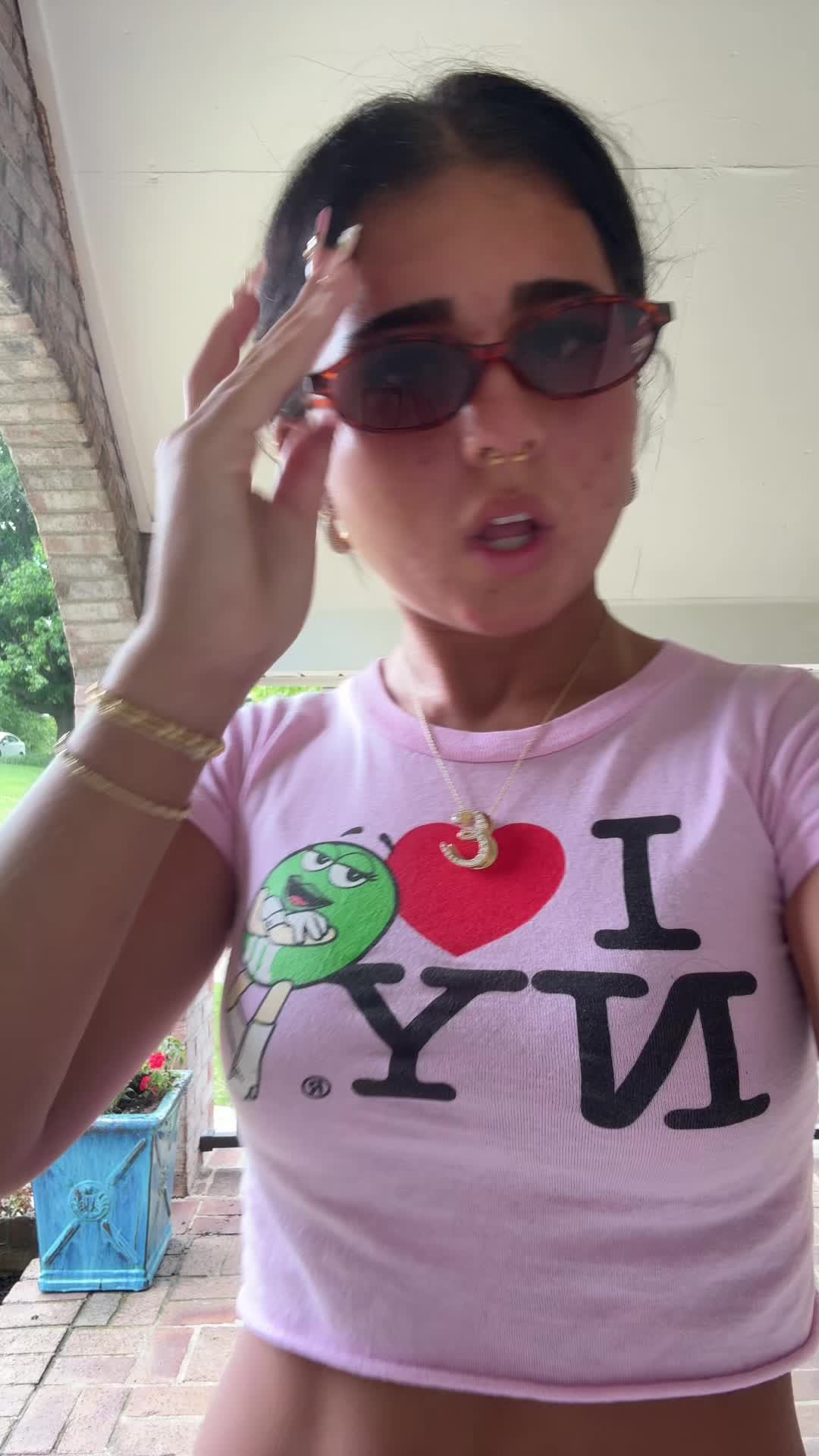 @ella ❦
