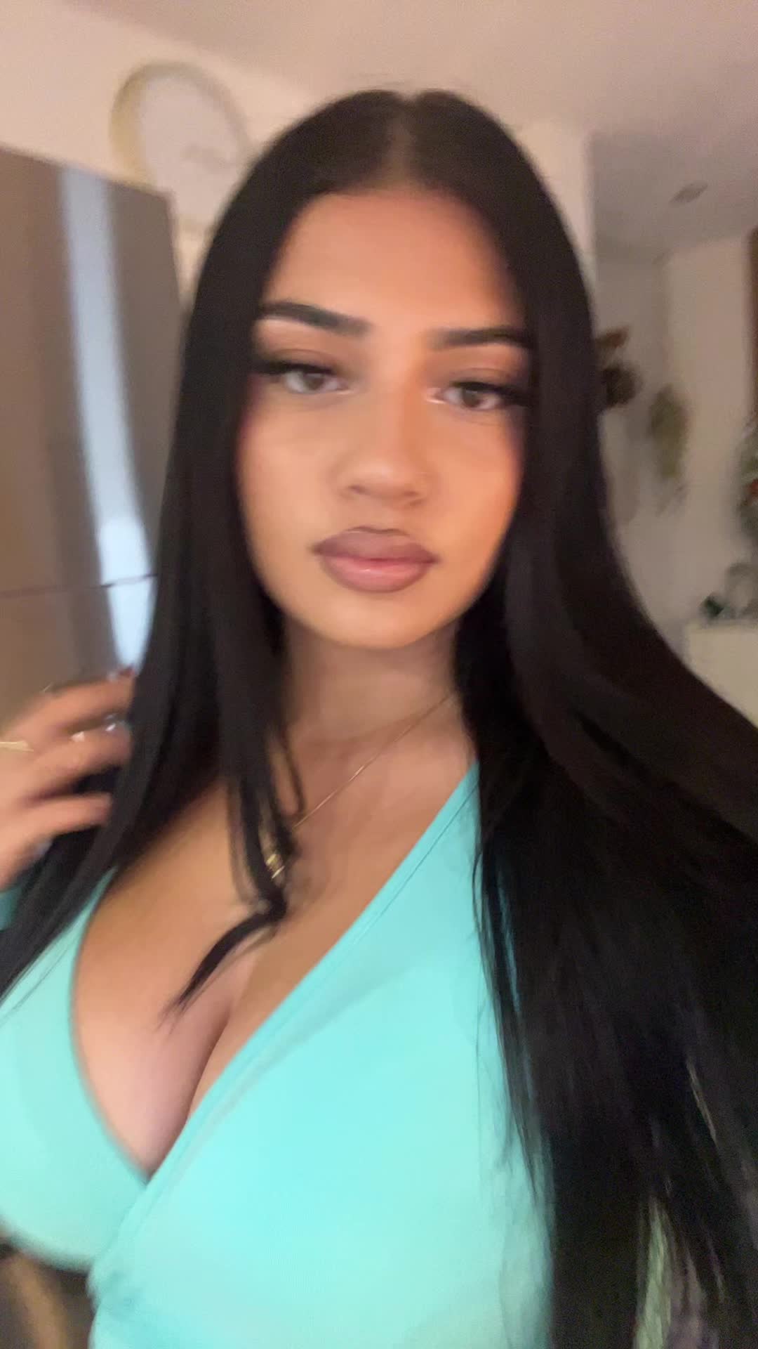 @leyla