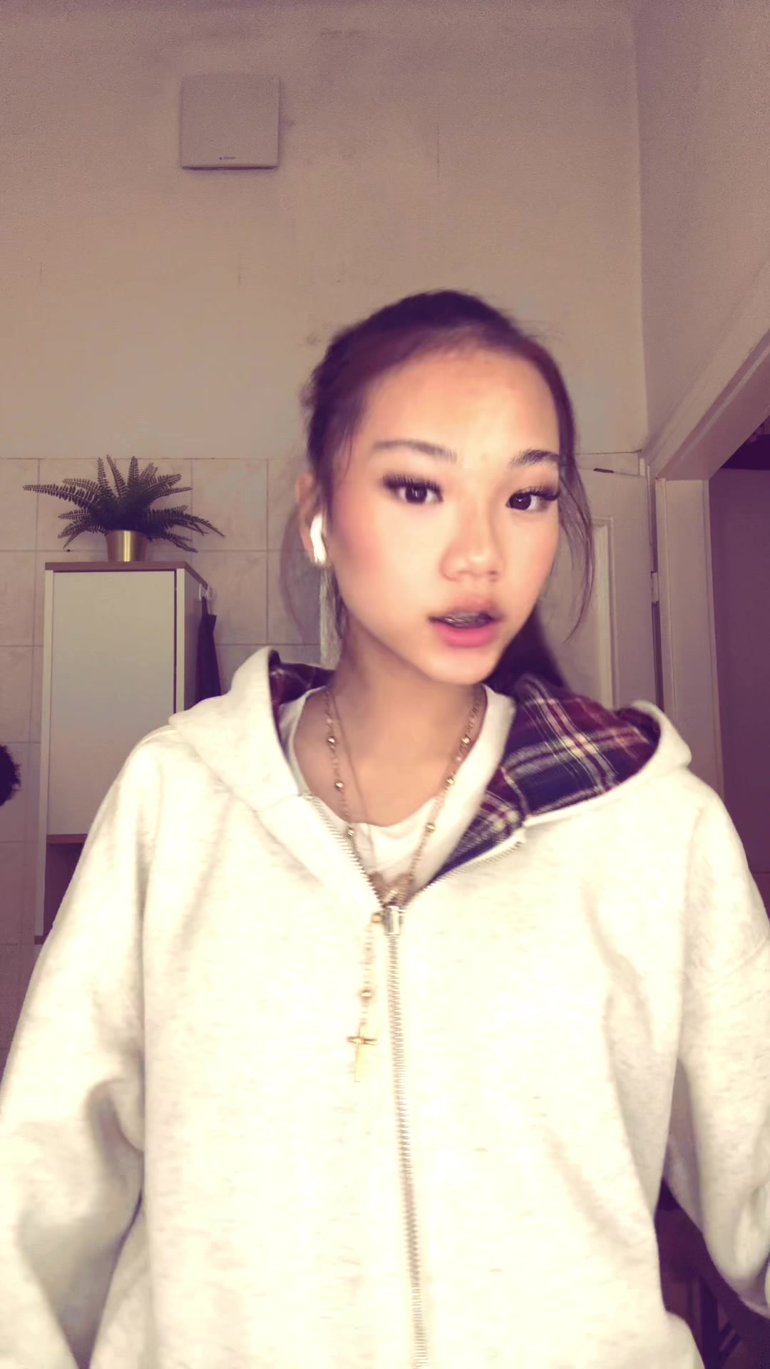 @Chau✞