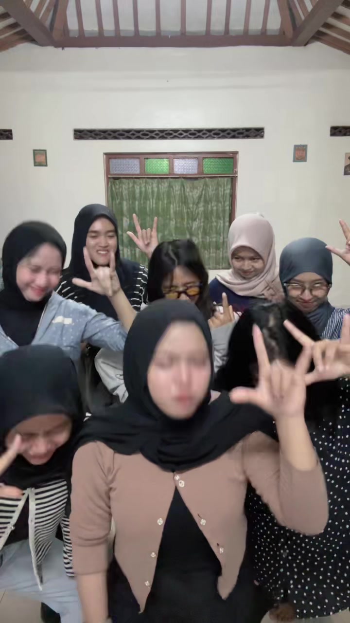@Kkn17_desatibayan